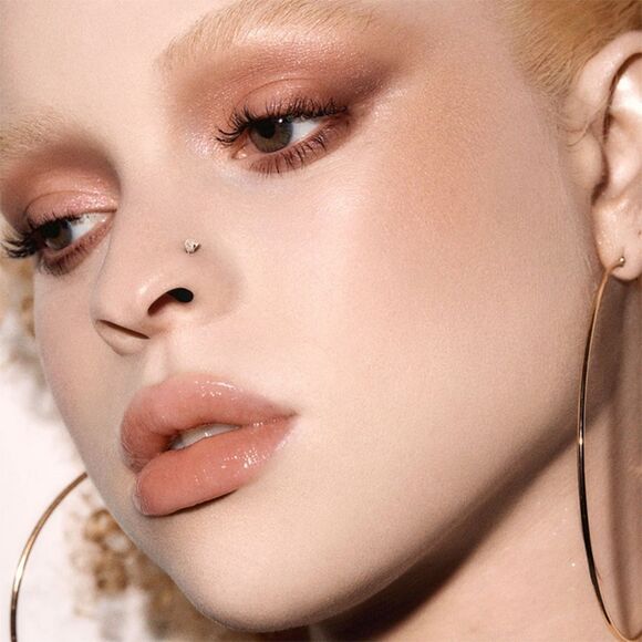 Fenty Beauty Bomb Posse Eyeshadow Palette - Picture 3 of 10